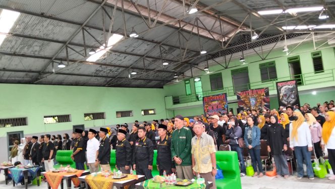 
					Ratusan Simpatisan Partai Ummat  Deklarasikan Dukung ABADI