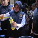 Satgas Pangan Polres Madiun Sidak Pasar, Pastikan Takaran Minyak Subsidi Sesuai Satgas Pangan Polres Madiun Sidak Pasar, Pastikan Takaran Minyak Subsidi Sesuai