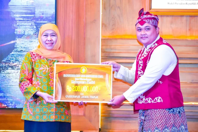 
					Gubernur Khofifah Beri Tunjangan untuk Seniman dan Pelestari Budaya Jatim
