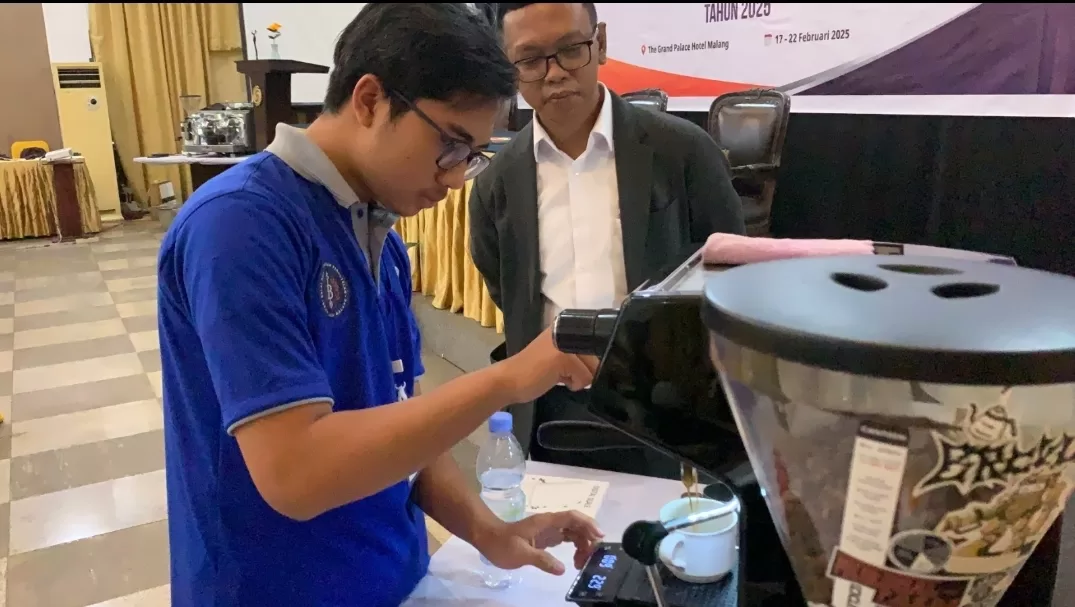 51 Pencari Kerja di Malang Ikut Pelatihan Barista, Siap Bersaing di Industri Kopi