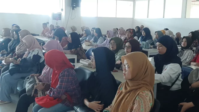 
					Kolaborasi Cerdas, UMKM Lowokwaru Dapat Pelatihan AI dan Digital Marketing
