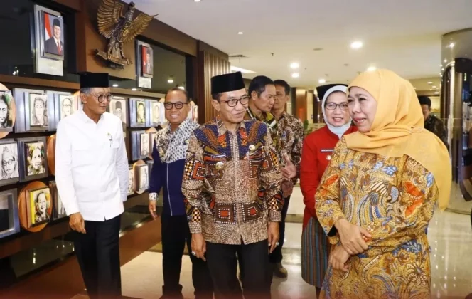 
					Gubernur Jatim Gandeng Menteri PU Percepat Perbaikan Irigasi untuk Amankan Produksi Beras
