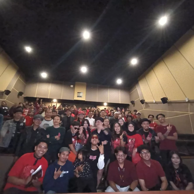 
					Red Valley Tayang Serentak 8 Video Musik Sekaligus di Bioskop Malang