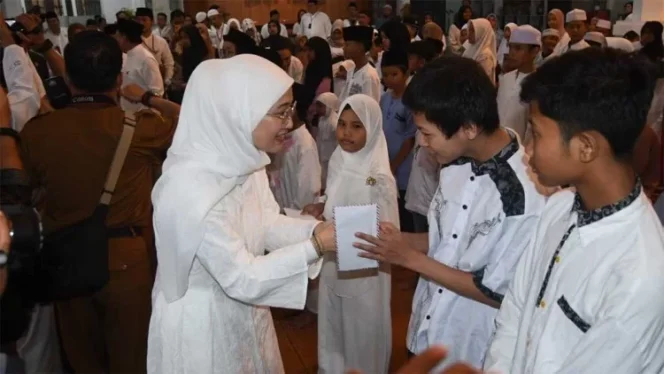 
					Tak Sekadar Seremonial, Ketua DPRD Malang Rayakan HUT dengan Aksi Nyata. (PDI-P Jatim)