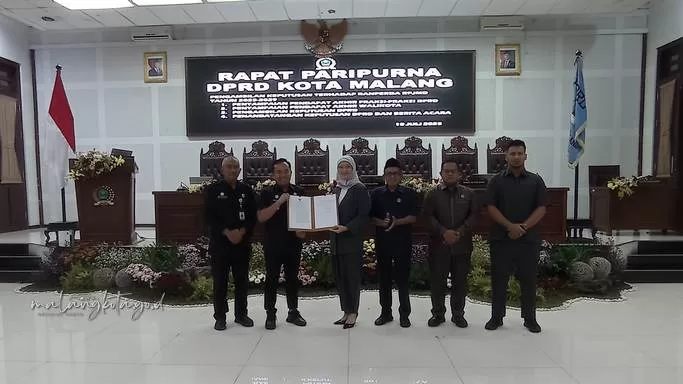 Dewan Kota Malang Targetkan Kenaikan Pendapatan Daerah dalam Lima Tahun ke Depan Dewan Kota Malang Targetkan Kenaikan Pendapatan Daerah dalam Lima Tahun ke Depan
