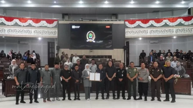 
					DPRD Kota Malang Setujui Perubahan Nomenklatur BPR Tugu Artha Sejahtera