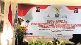 Wali Kota Malang Wahyu Hidayat saat memberi sambutan di KOPI SENJA. (Shelly/VOJ)