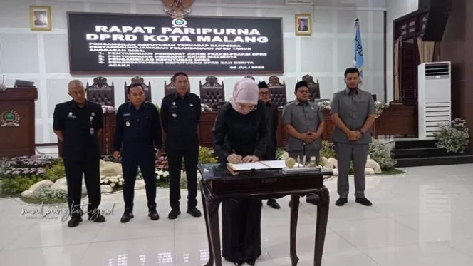
					DPRD Kota Malang Setujui Pertanggungjawaban APBD 2024, Fraksi-Fraksi Sampaikan Catatan Penting