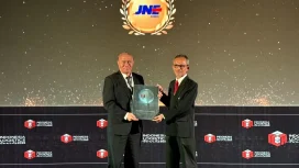 JNE kembali dianugerahkan prestasi gemilang dalam ajang Indonesia Logistics Awards (ILA) 2025 dengan meraih penghargaan kategori Courier of The Year