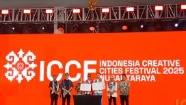 Di hadapan para pelaku industri, akademisi, dan pemangku kepentingan, dilakukan penandatanganan kerja sama antara Kementerian Ekonomi Kreatif dan Kawasan Ekonomi Khusus (KEK) Singhasari.