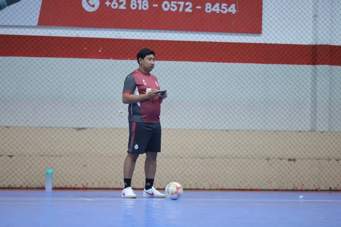 
					Agung Guntoro, kembali ke Unggul FC diputaran kedua Pro Futsal League 2025-2026 (Unggul FC)