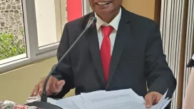 Bertholomeus George da Silva resmi meraih gelar doktor Sosiologi setelah mempertahankan disertasinya yang menyorot praktik politik investasi sosial anggota DPR RI di Malang Raya.