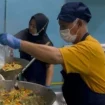 Nugroho Susanto, Kepala Chef Satuan Pemenuhan Pelayanan Gizi (SPPG) Babat Jerawat Pakal, memimpin dapur Program Makan Bergizi Gratis (MBG) yang melayani 2.933 penerima manfaat di Surabaya
