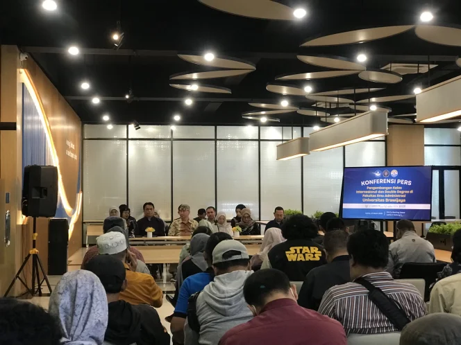 
					Program Double Degree FIA UB Buka Peluang Mahasiswa Studi di Luar Negeri