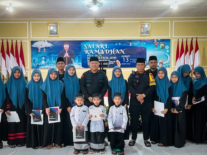 
					Kegiatan Safari Ramadhan 1447 H / 2026 M yang dilaksanakan oleh jajaran Satuan Brimob Polda Jawa Timur berlangsung penuh khidmat di Mako Batalyon B Pelopor yang berlokasi di Pakis, Kabupaten Malang