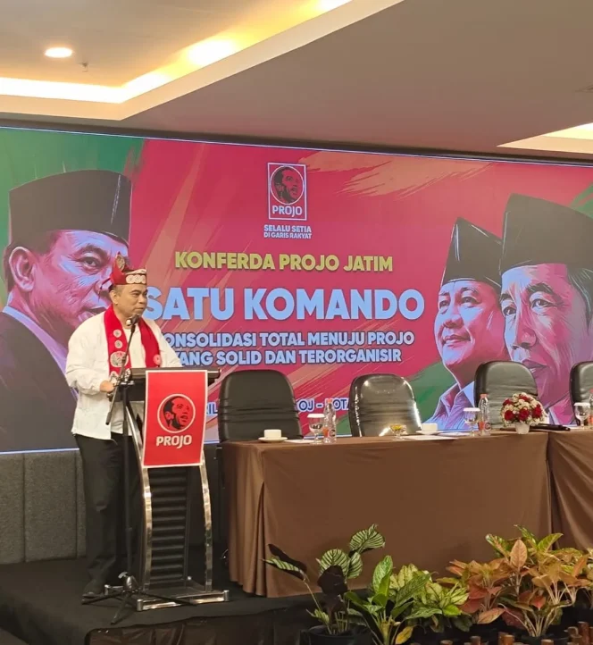 
					Projo Siapkan Program 100 Hari di Jatim, Budi Arie: Kawal Pemerintahan Prabowo-Gibran hingga Tuntas