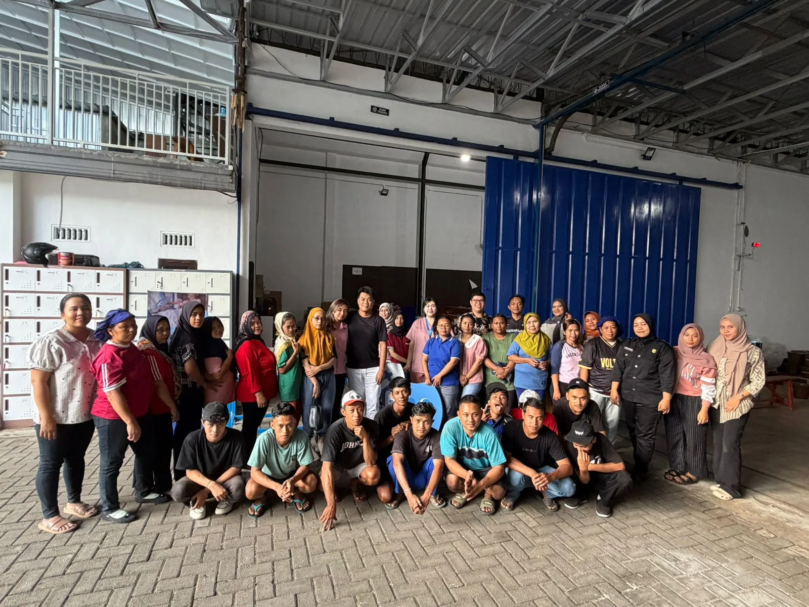 Tingkatkan Efisiensi Kerja, Pabrik Rokok Voltrix Gelar Cek Kesehatan Gratis bagi Buruh di Malang Tingkatkan Efisiensi Kerja, Pabrik Rokok Voltrix Gelar Cek Kesehatan Gratis bagi Buruh di Malang