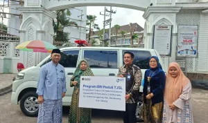 Perkuat Fasilitas Kesehatan Pesantren, BRI Salurkan Ambulance ke An Nur 2 Bululawang Perkuat Fasilitas Kesehatan Pesantren, BRI Salurkan Ambulance ke An Nur 2 Bululawang