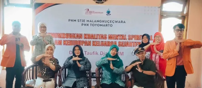 
					Strategi STIE Malangkuçeçwara Perkuat Mental Spiritual Keluarga Hadapi Tantangan Era Digital