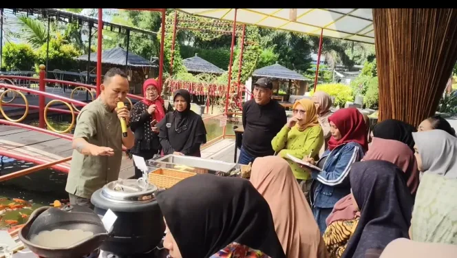 
					STIE Malangkucecwara Libatkan Chef Internasional untuk Tingkatkan Standar Kuliner UMKM Kampoeng Heritage Kajoetanga