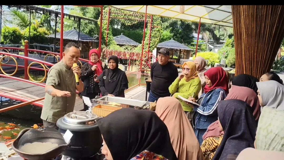 STIE Malangkucecwara Libatkan Chef Internasional untuk Tingkatkan Standar Kuliner UMKM Kampoeng Heritage Kajoetanga