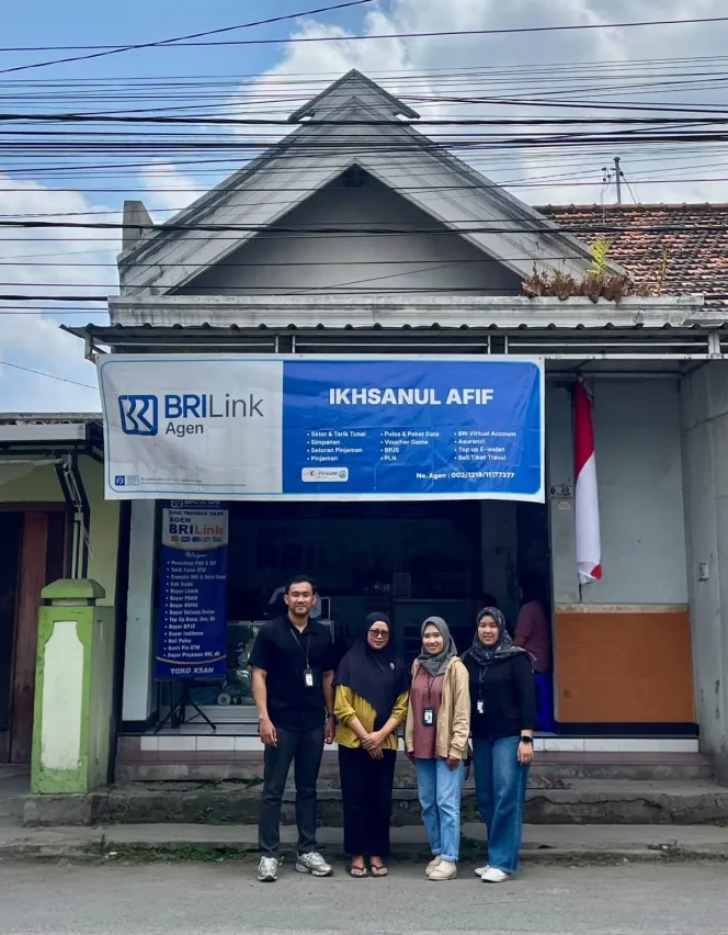 
					Dari Transaksi Rp5 Juta, Agen BRILink Ikhsanul Afif Kini Layani Rp100 Juta Sehari