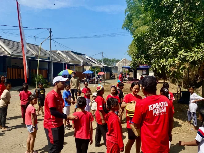 
					Agustusan di Drich Garden Kedungkandang Meriah, Warga Jembatan Merah Tumplek Bleek, UMKM Ikut Menggeliat