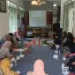 Dosen STIE Malangkuçeçwara Dampingi Pokdarwis Kajoetangan Hidupkan Lagi Orem-orem