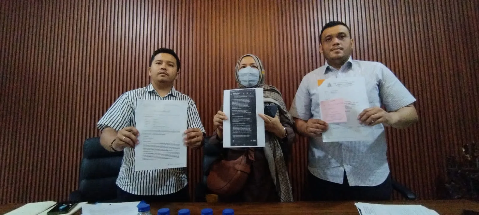Dengan pendampingan Law Firm Dr. Yayan Riyanto, R melaporkan dugaan tindak asusila yang diduga dilakukan MS, 82, warga Kelurahan Purwantoro, Kecamatan Blimbing, Kota Malang, ke Polresta Malang Kota.
